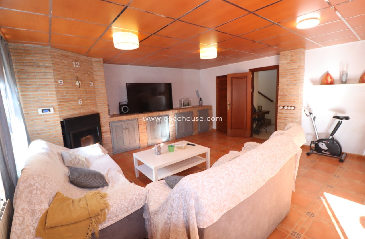 Resale - Villa -
Lorca