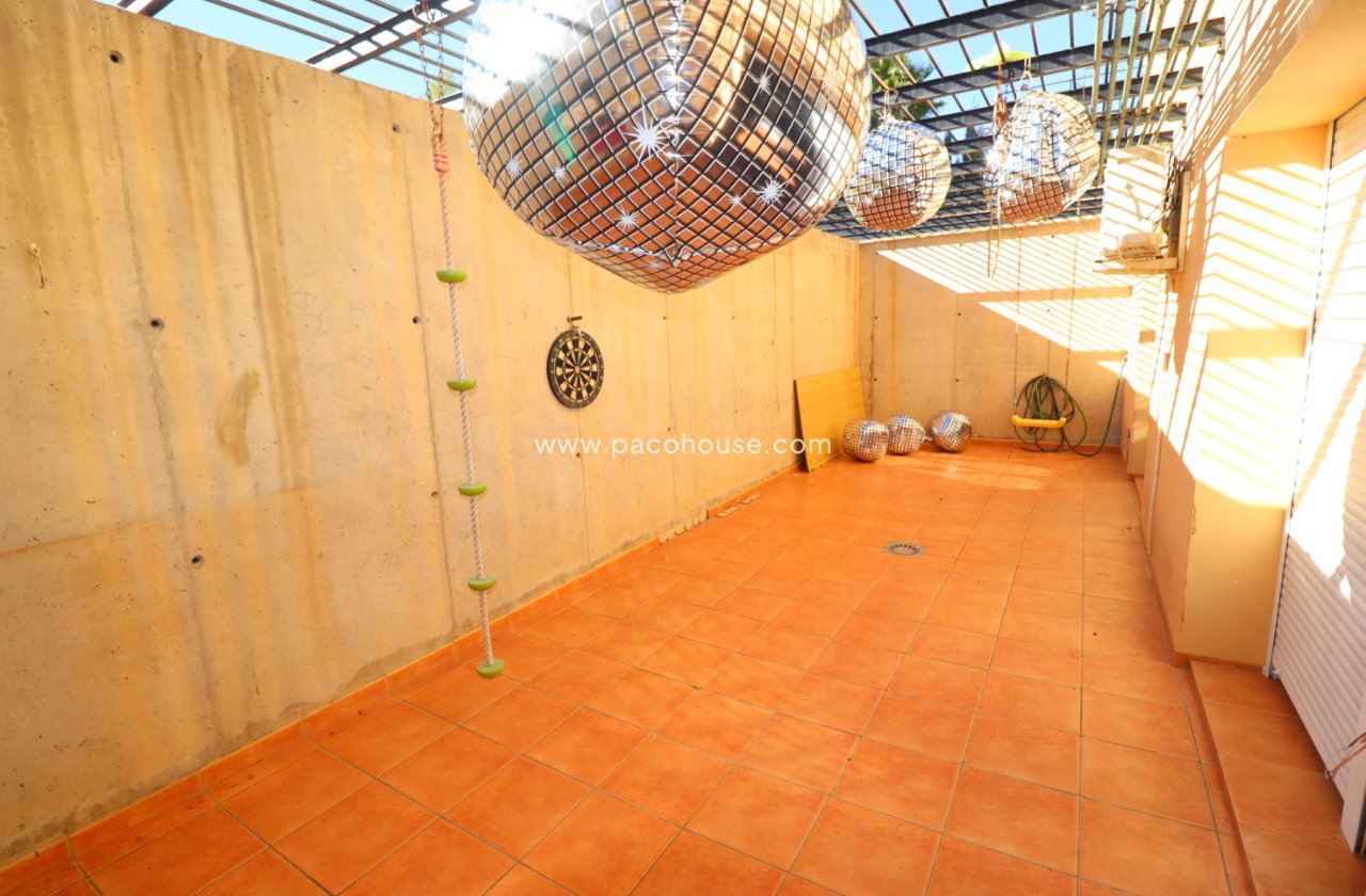 Resale - Villa -
Lorca