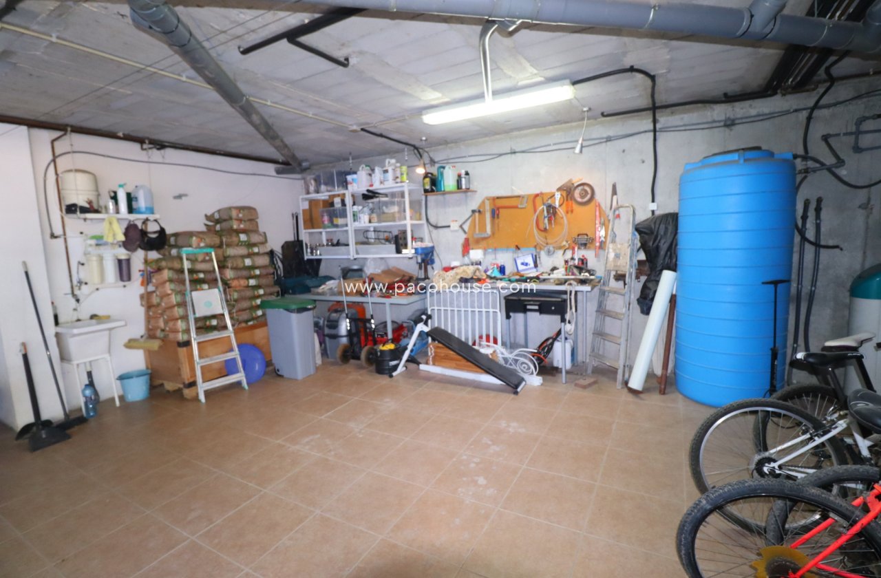 Resale - Villa -
Lorca