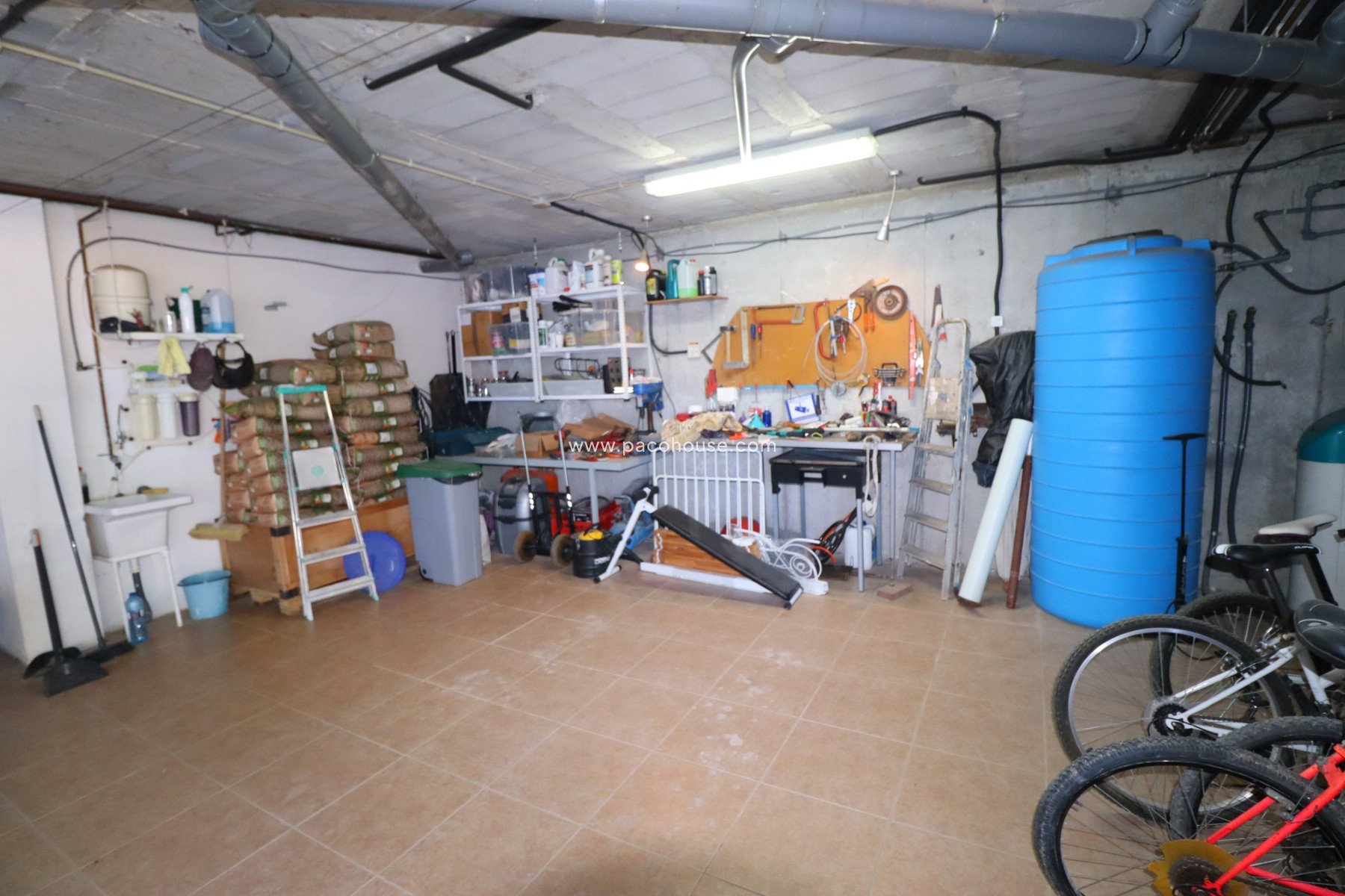 Resale - Villa -
Lorca