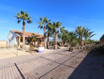 Resale - Villa -
Lorca
