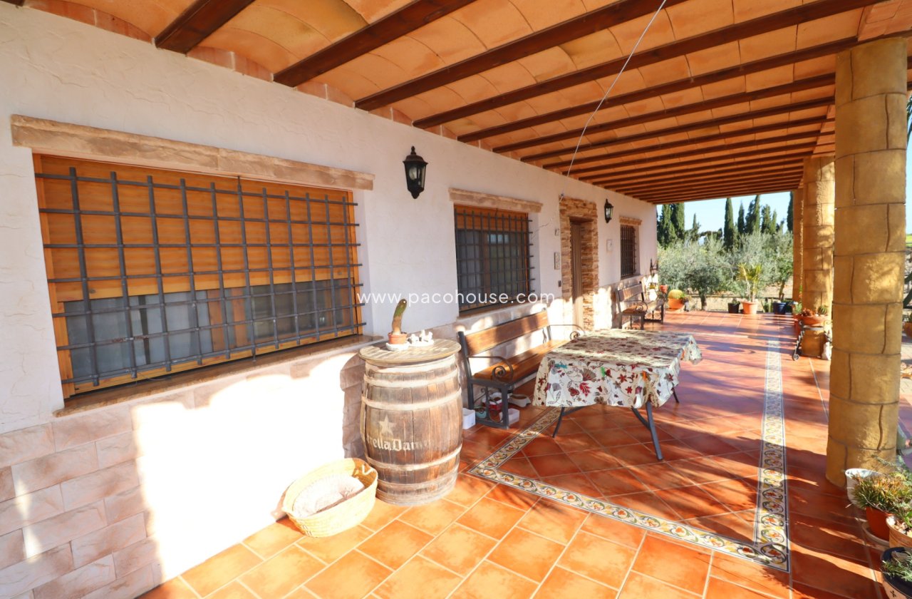 Resale - Villa -
Lorca