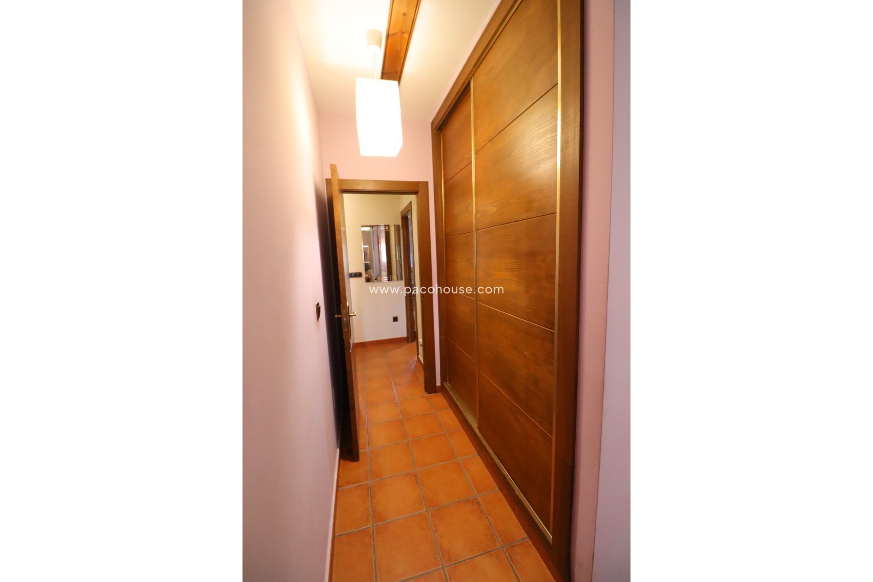 Resale - Villa -
Lorca