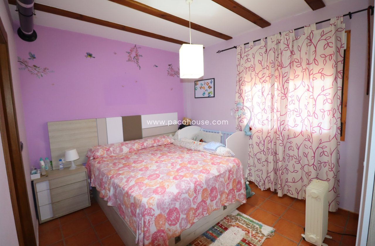 Resale - Villa -
Lorca