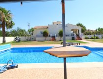Resale - Villa -
Lorca