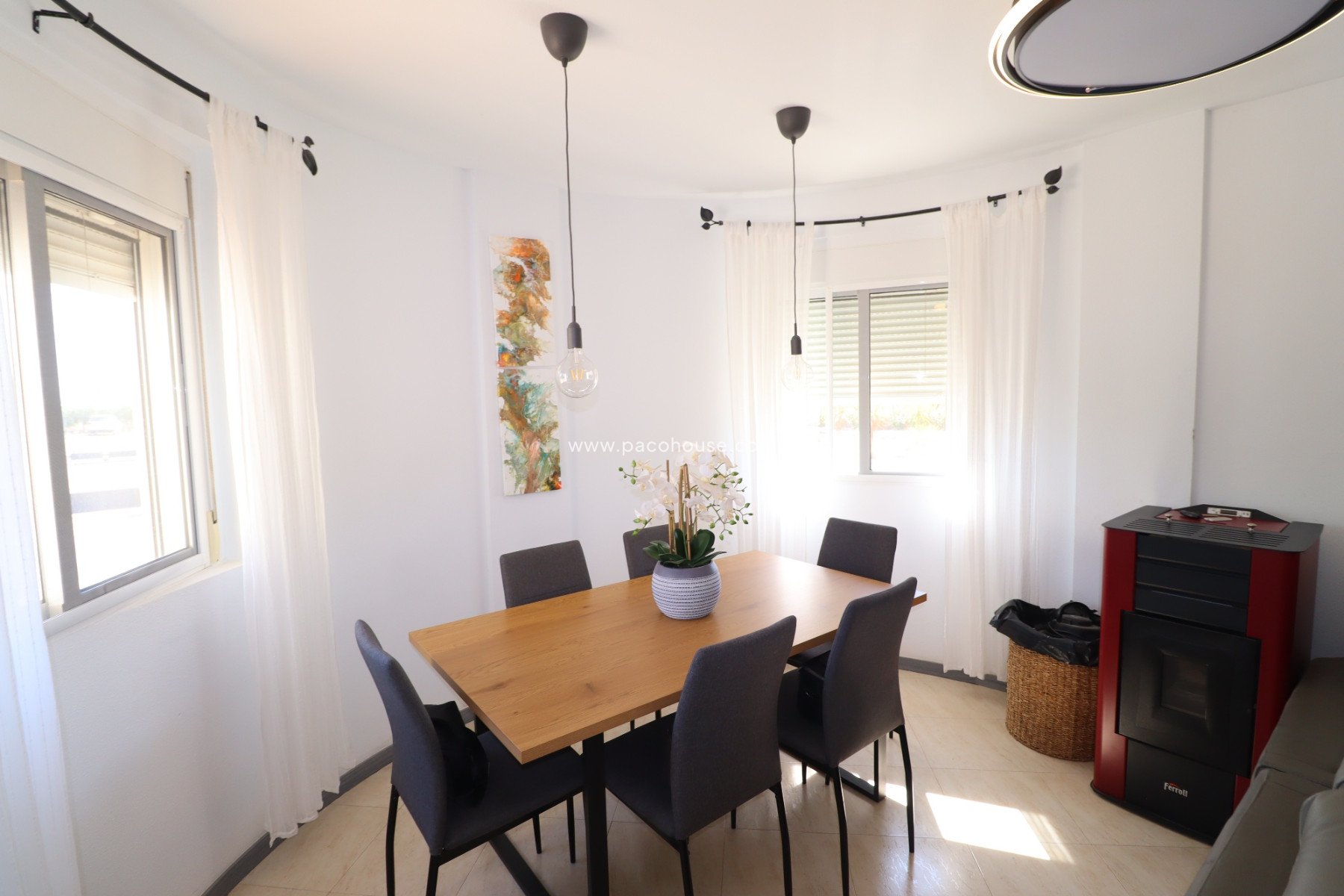 Resale - Villa -
Lorca