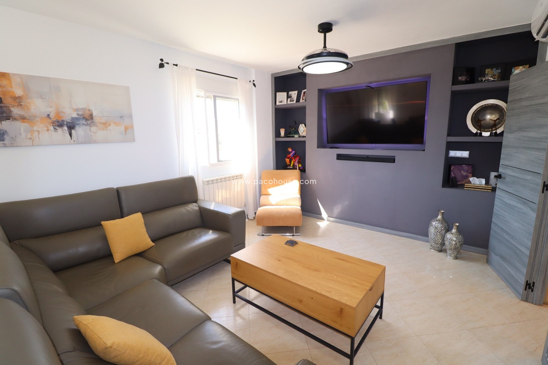 Resale - Villa -
Lorca