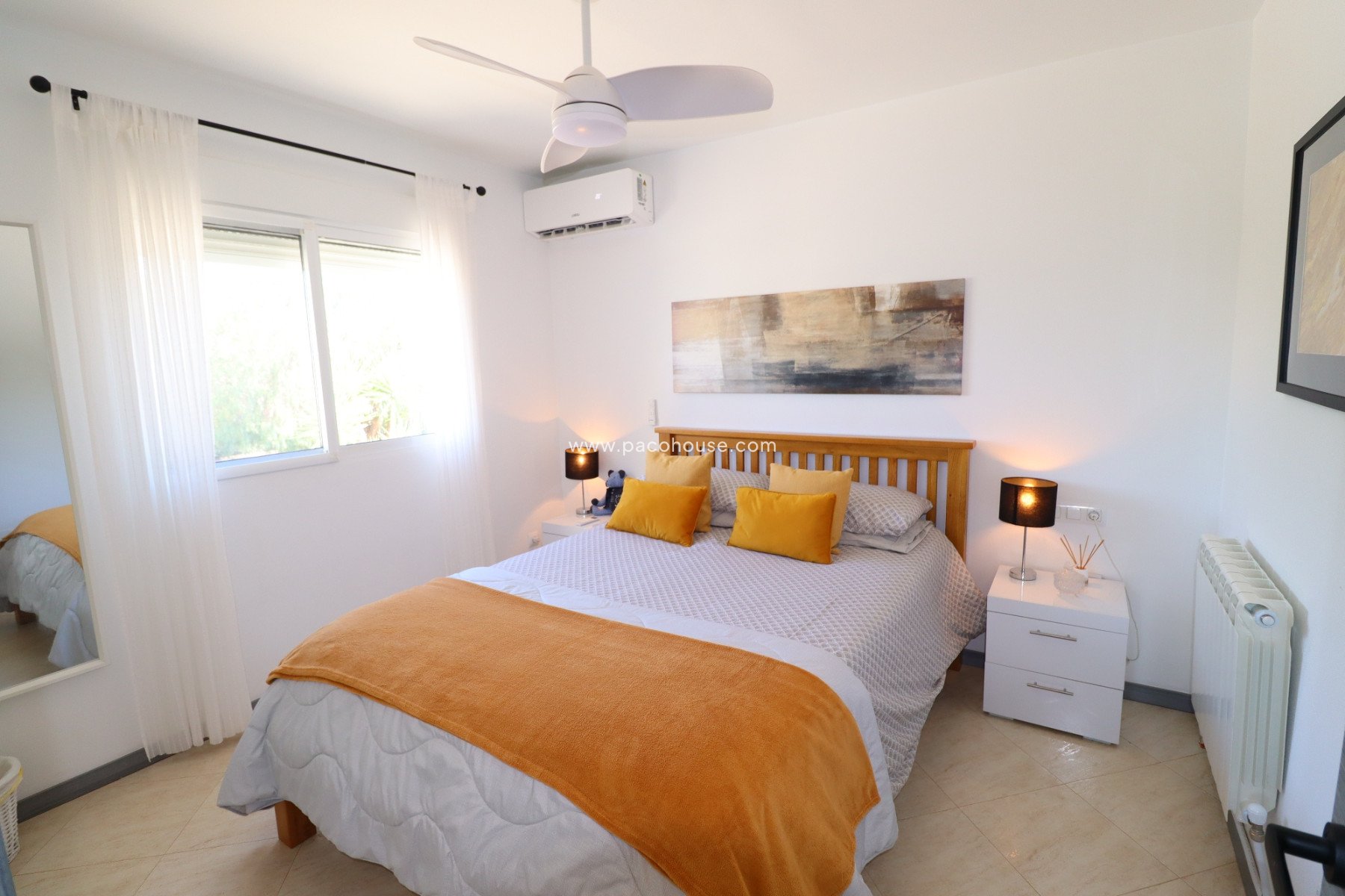 Resale - Villa -
Lorca