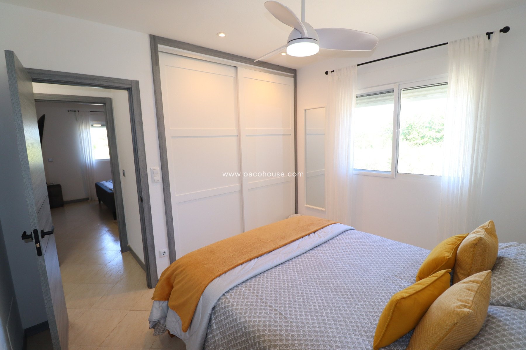 Resale - Villa -
Lorca
