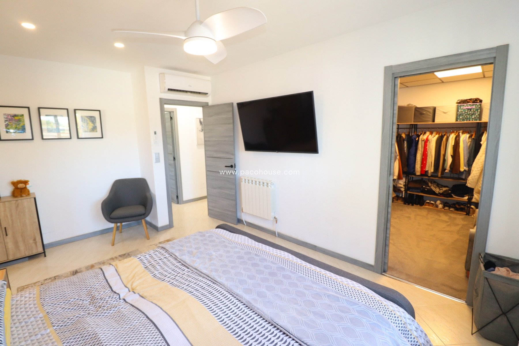 Resale - Villa -
Lorca