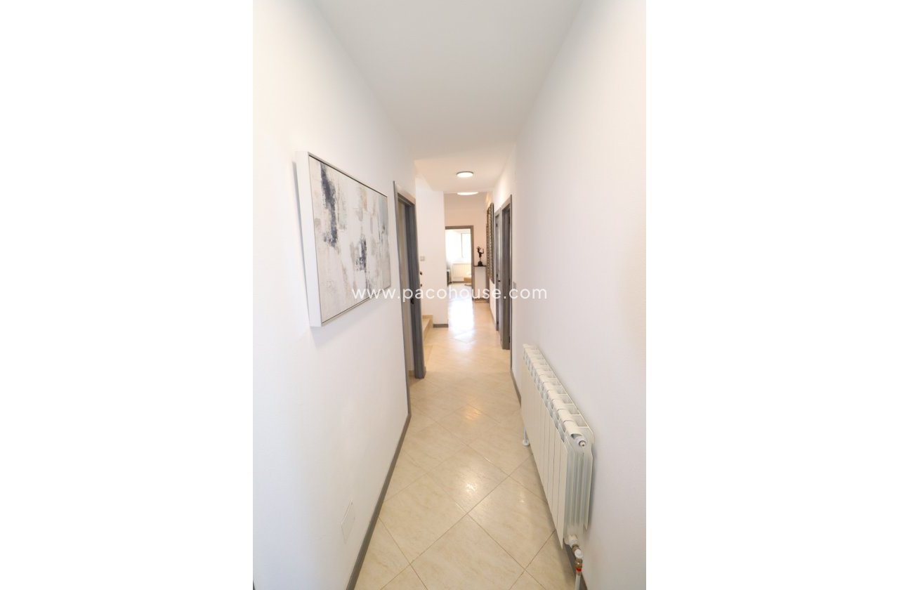 Resale - Villa -
Lorca