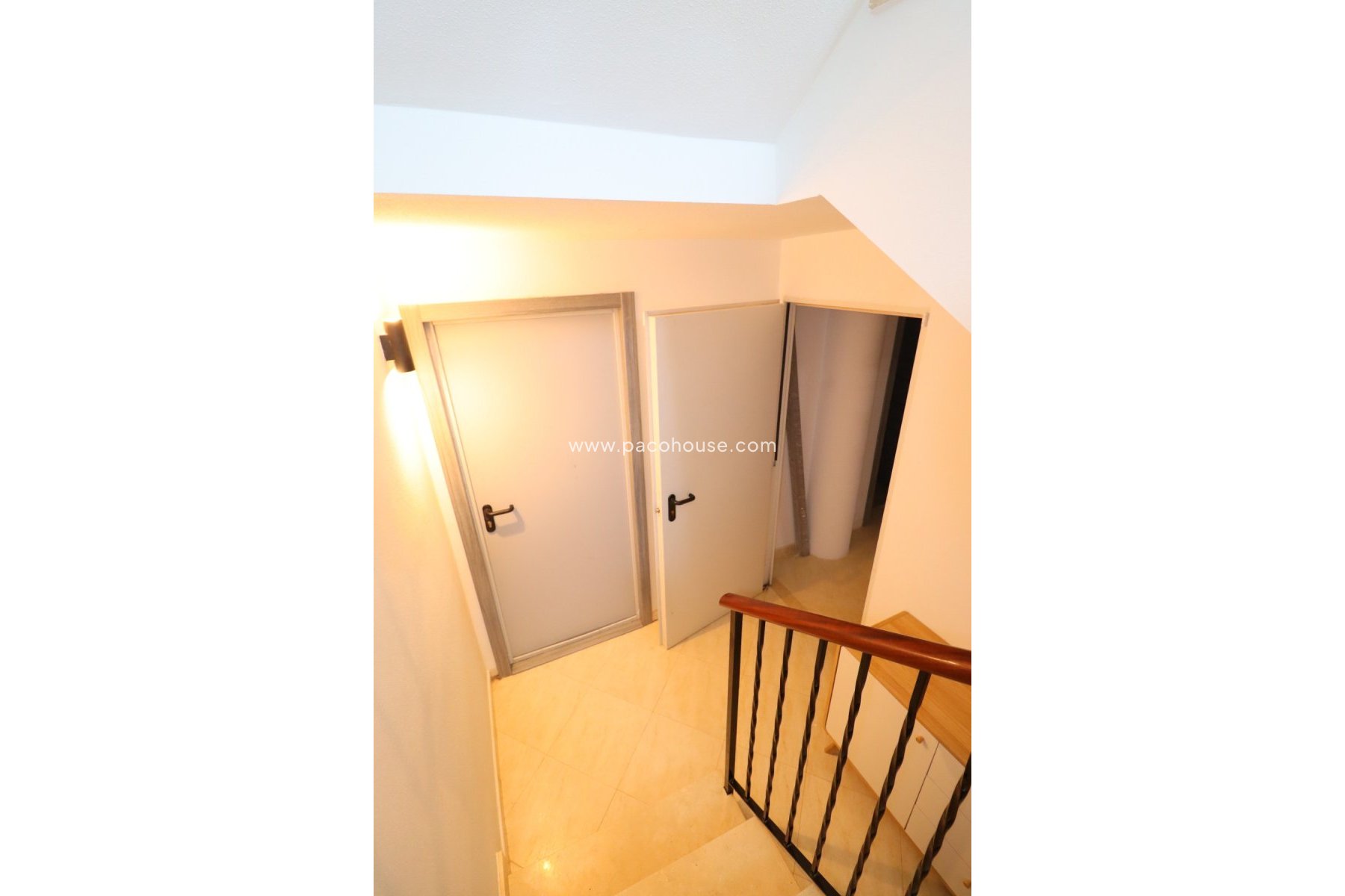 Resale - Villa -
Lorca