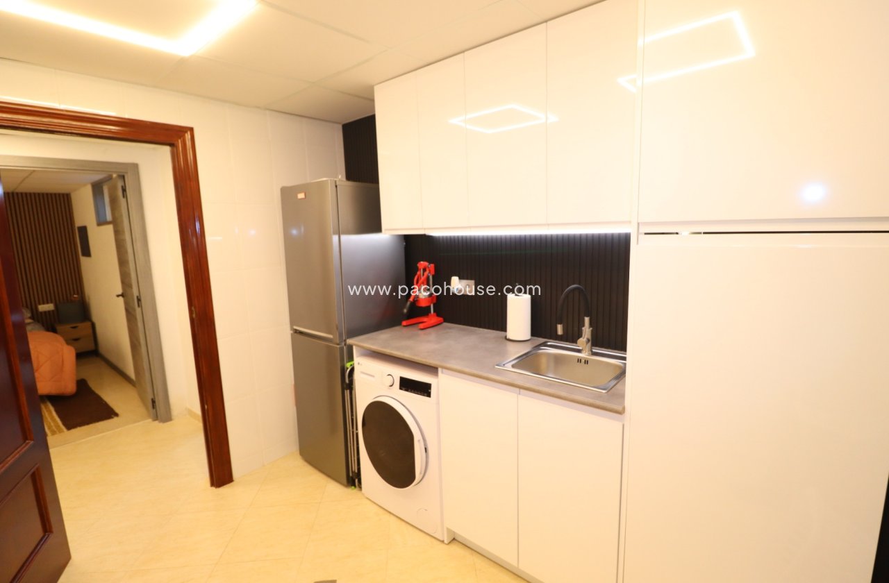 Resale - Villa -
Lorca