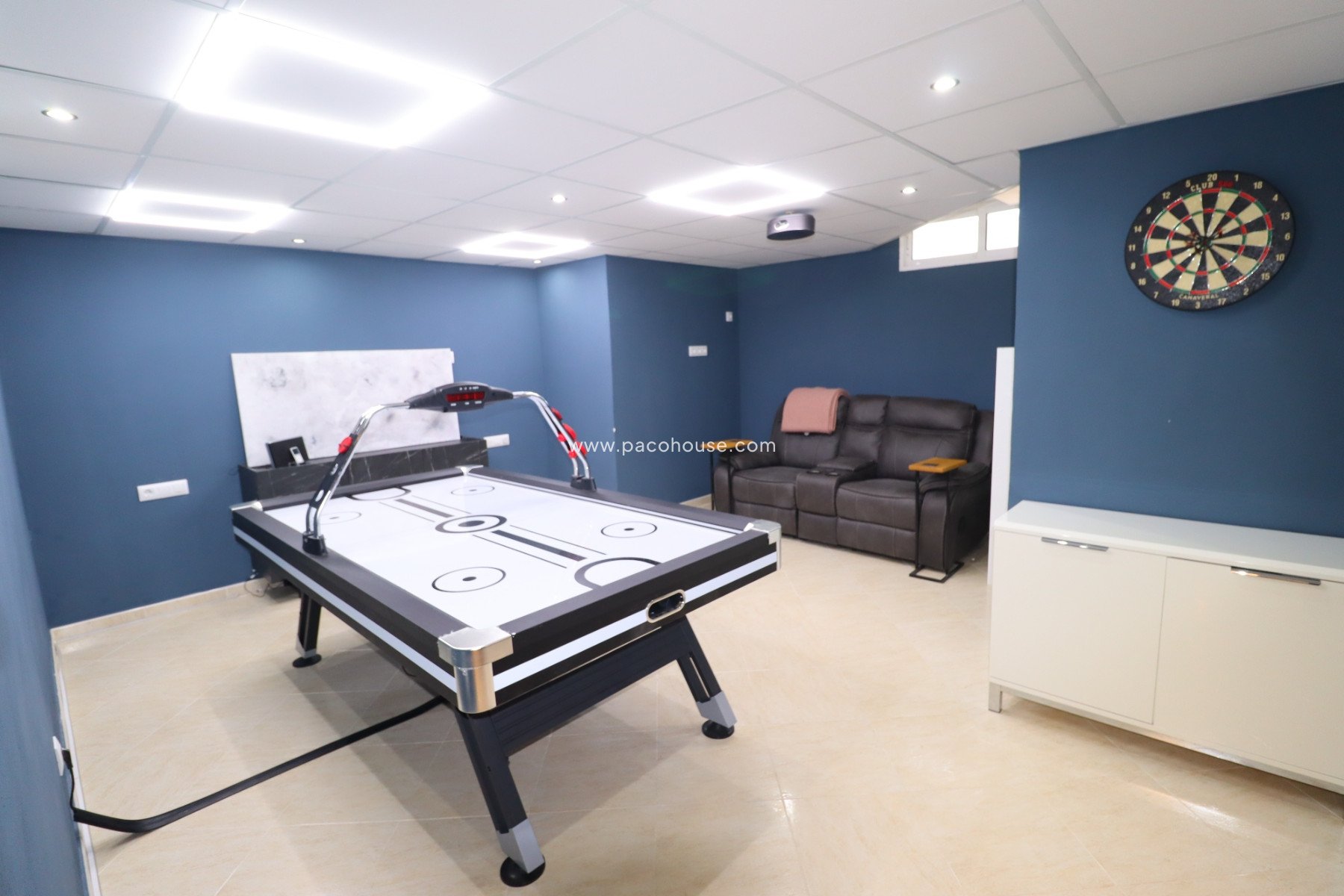 Resale - Villa -
Lorca