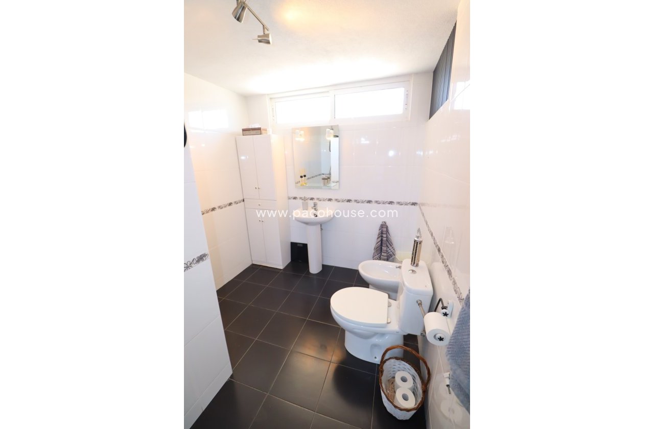 Resale - Villa -
Lorca