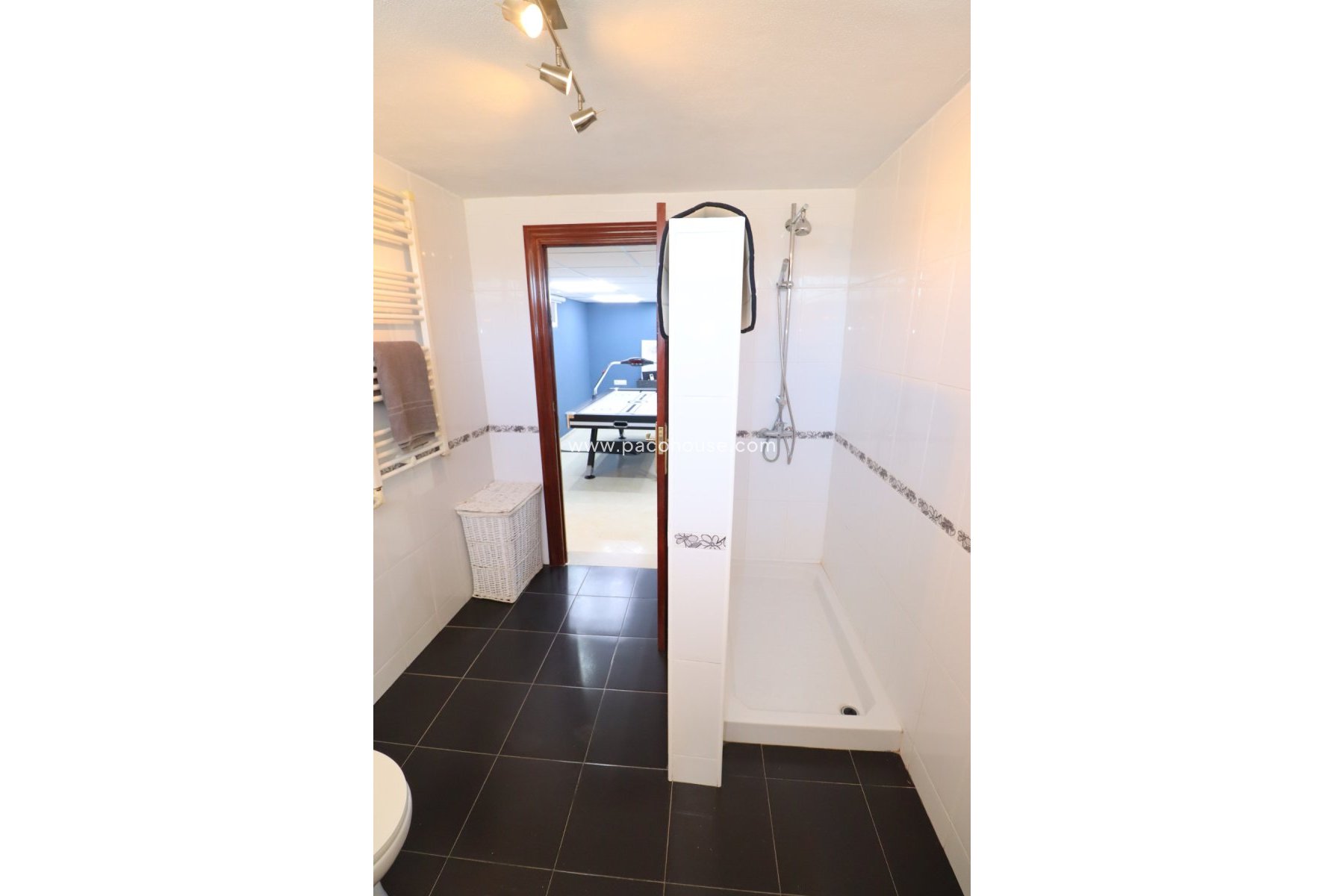 Resale - Villa -
Lorca