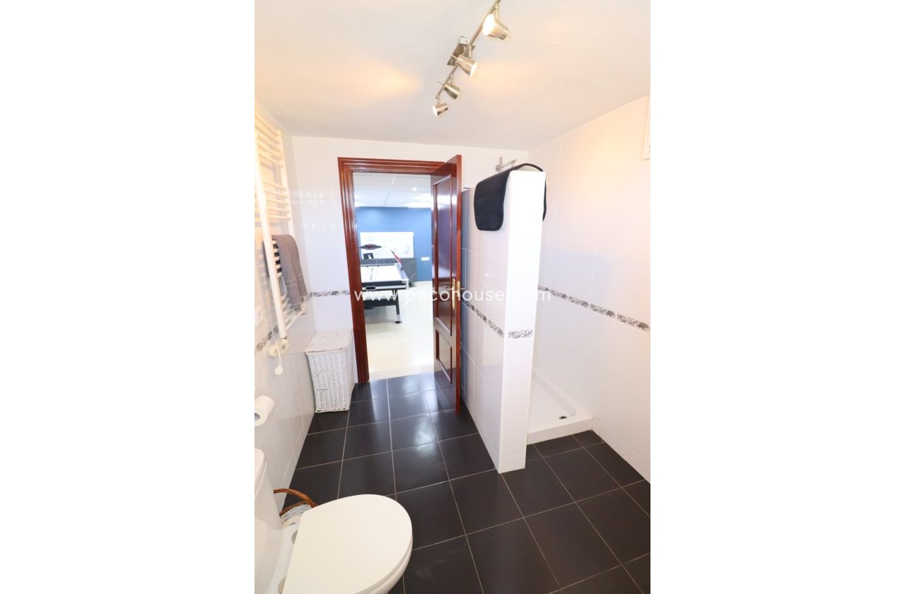 Resale - Villa -
Lorca