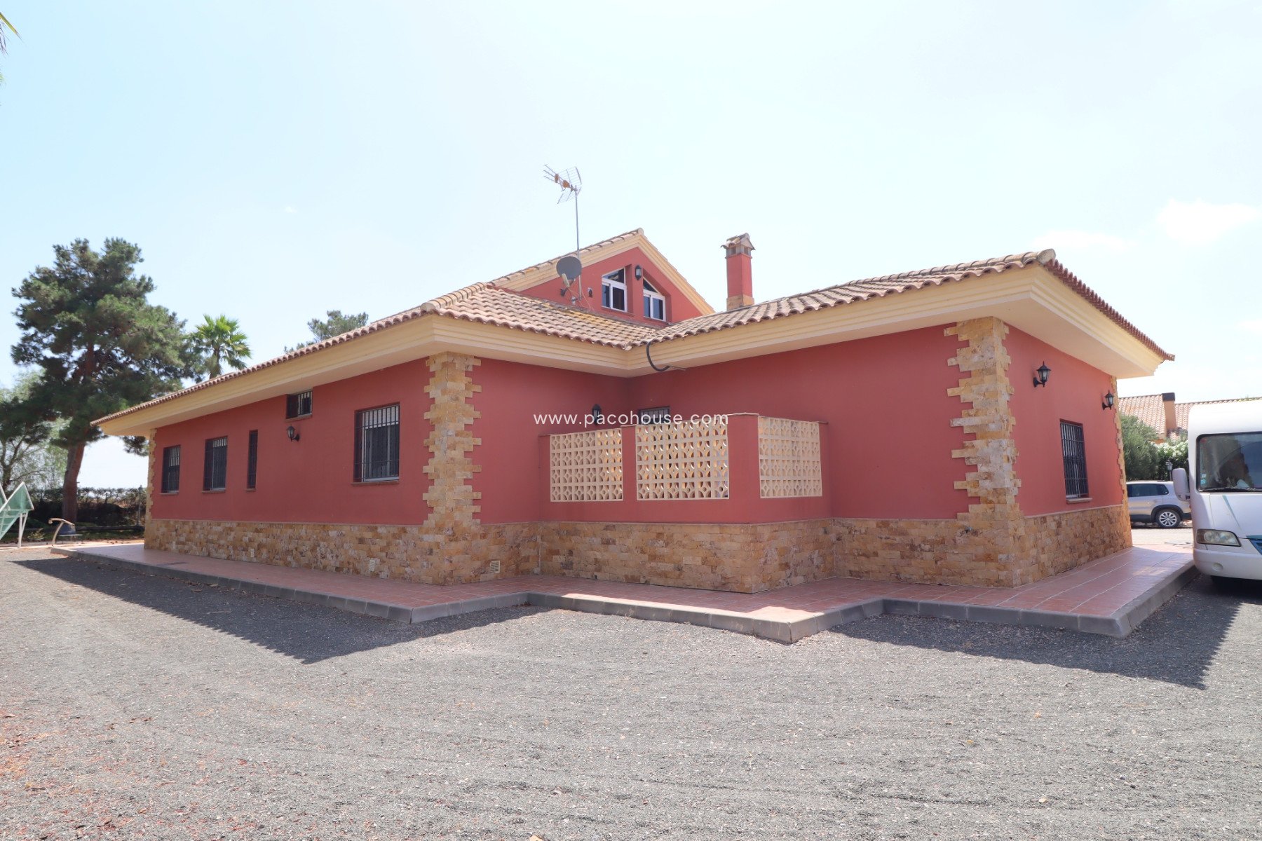 Resale - Villa -
Lorca