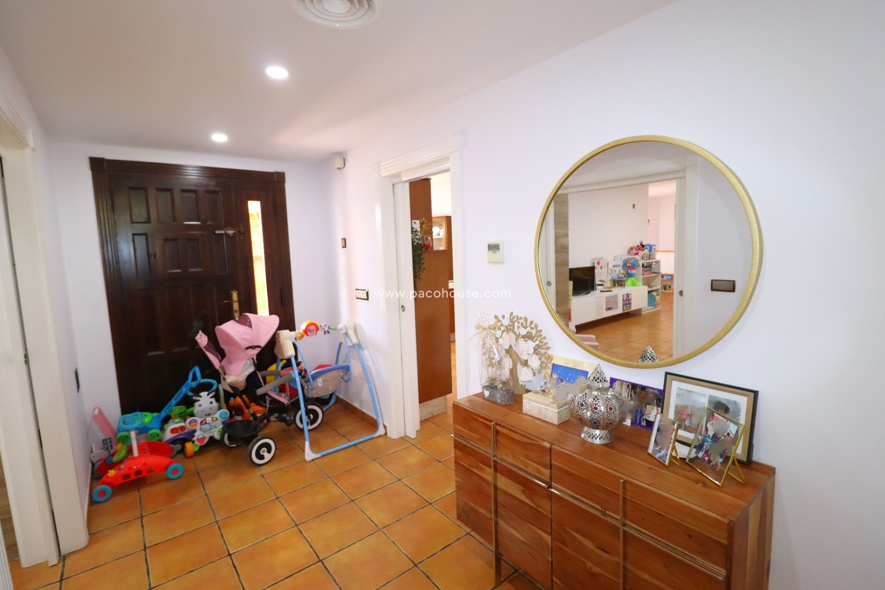 Resale - Villa -
Lorca
