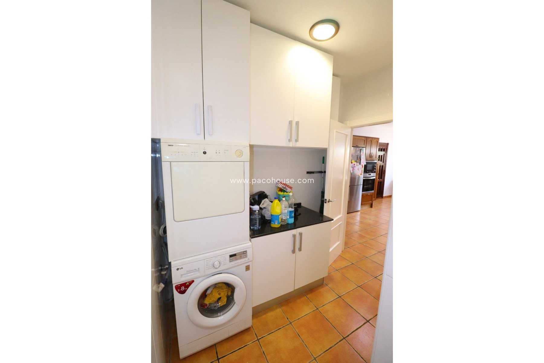 Resale - Villa -
Lorca