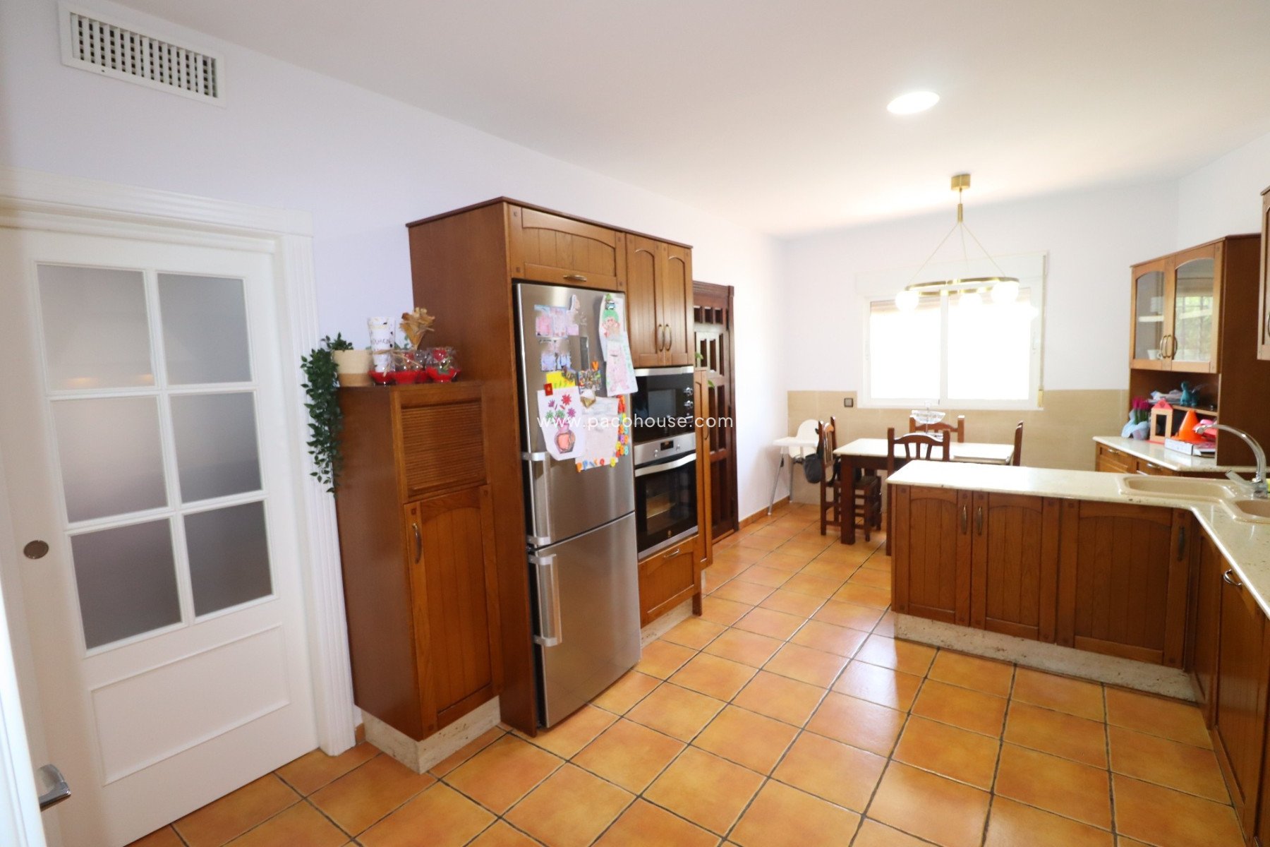 Resale - Villa -
Lorca