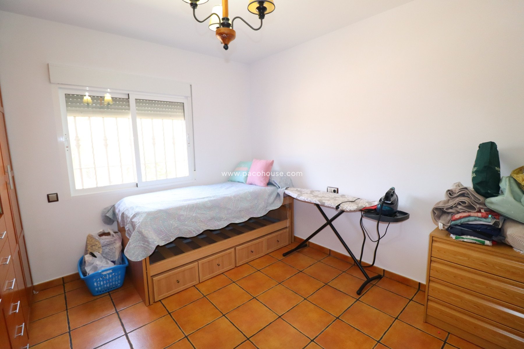 Resale - Villa -
Lorca