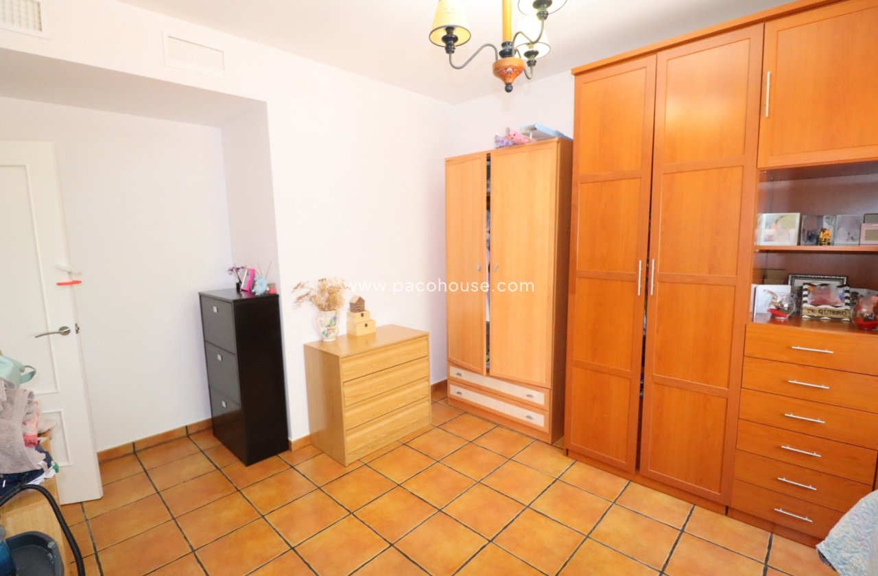 Resale - Villa -
Lorca