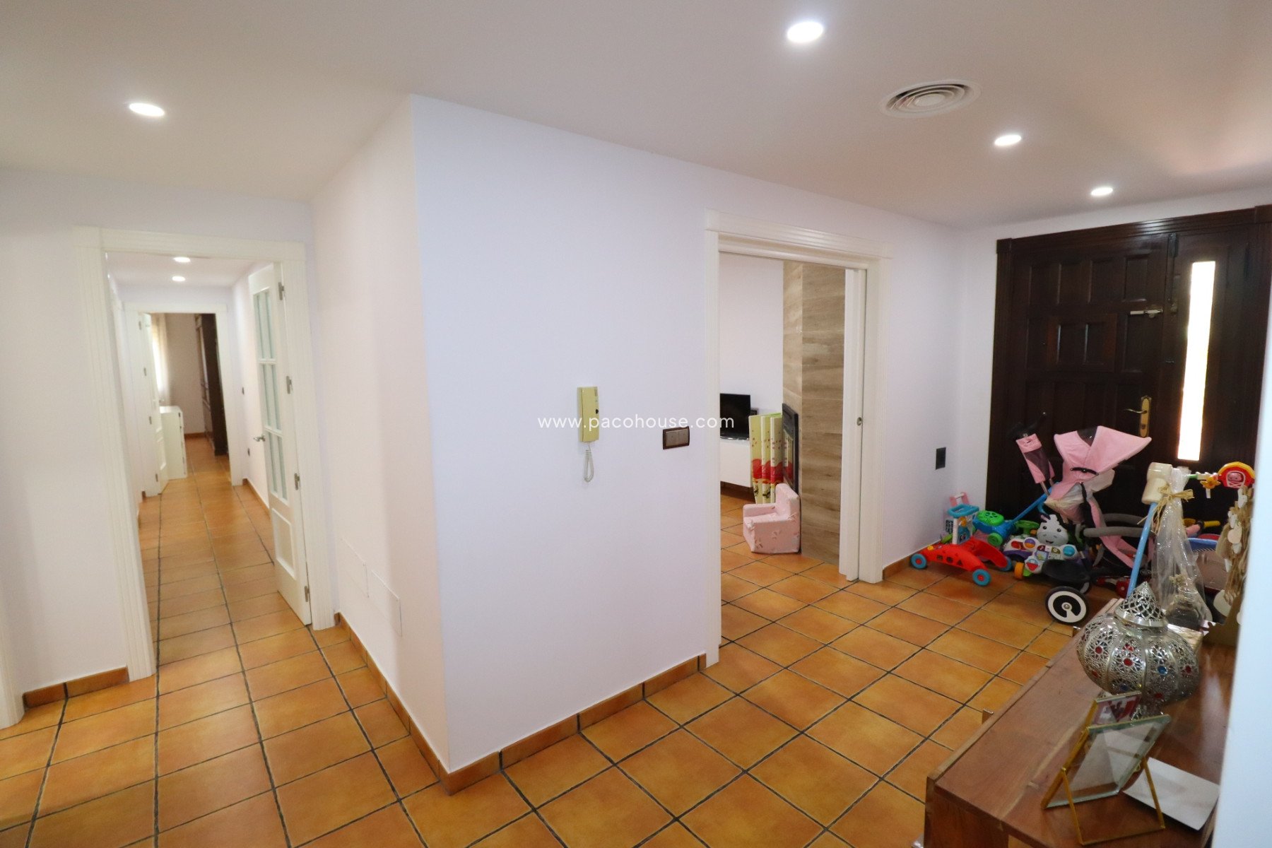 Resale - Villa -
Lorca