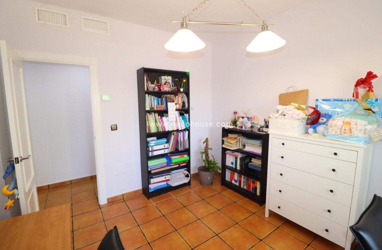 Resale - Villa -
Lorca
