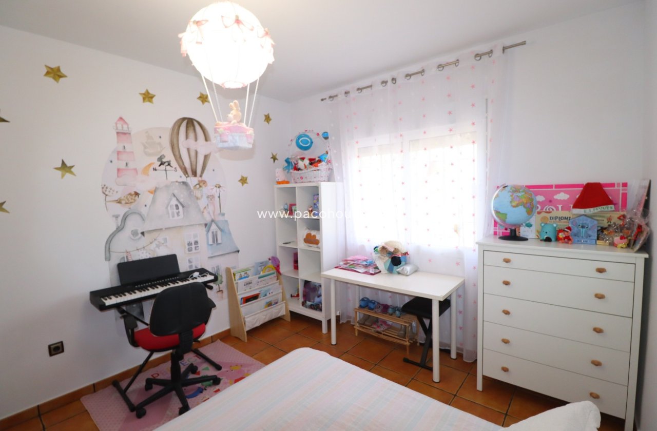Resale - Villa -
Lorca