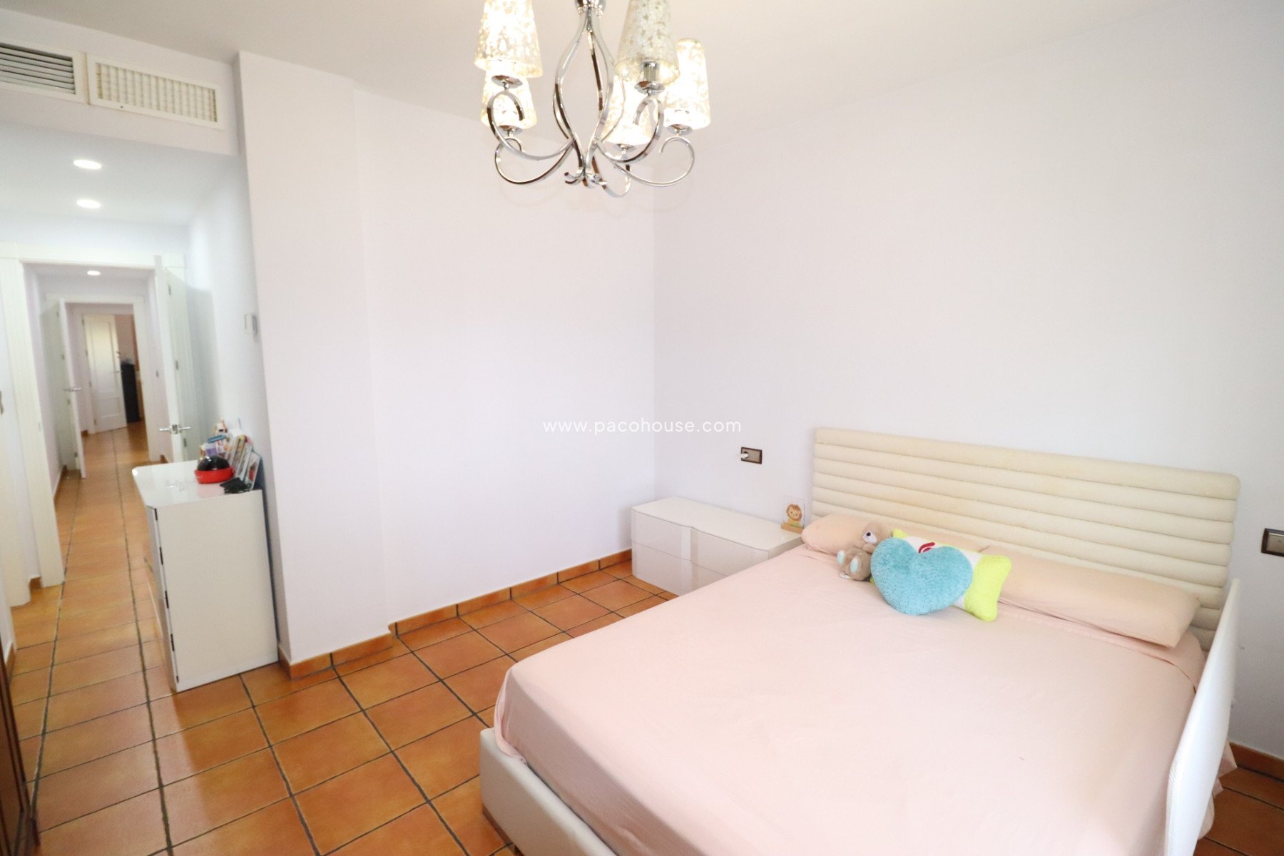 Resale - Villa -
Lorca