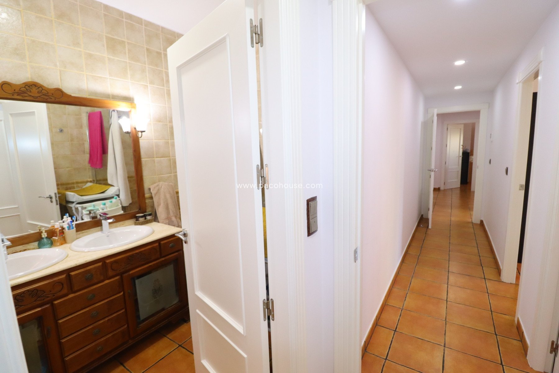 Resale - Villa -
Lorca