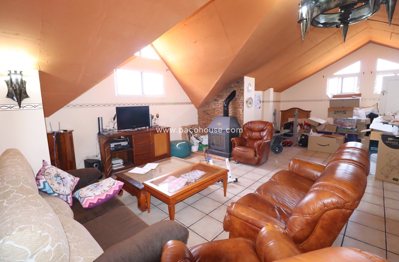 Resale - Villa -
Lorca