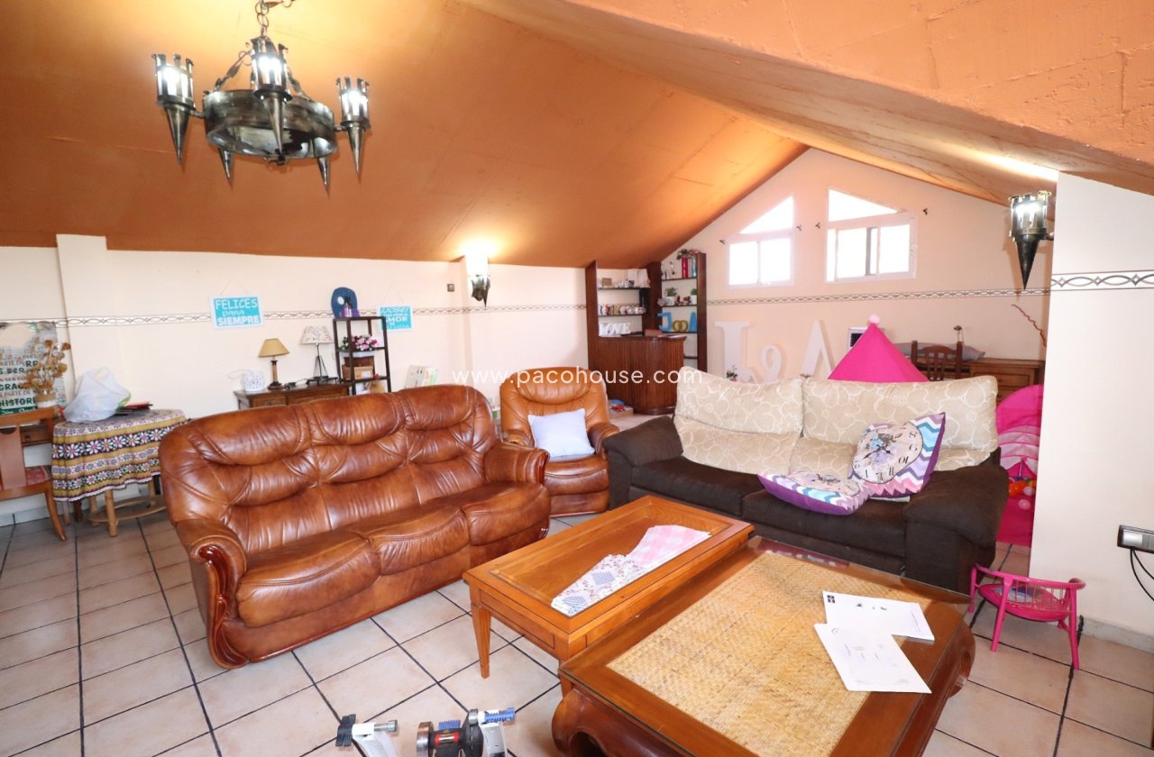 Resale - Villa -
Lorca