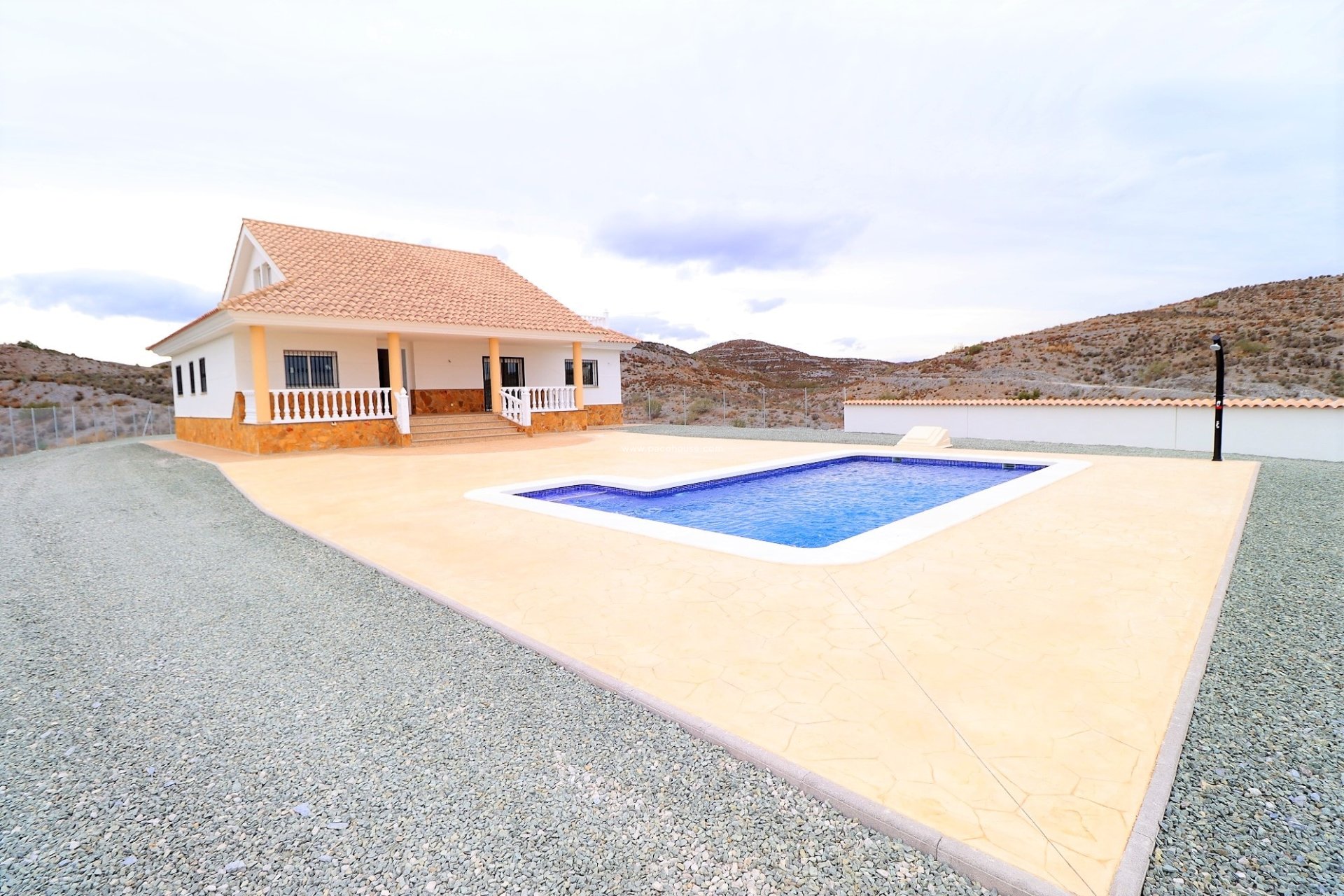 Resale - Villa -
Puerto Lumbreras