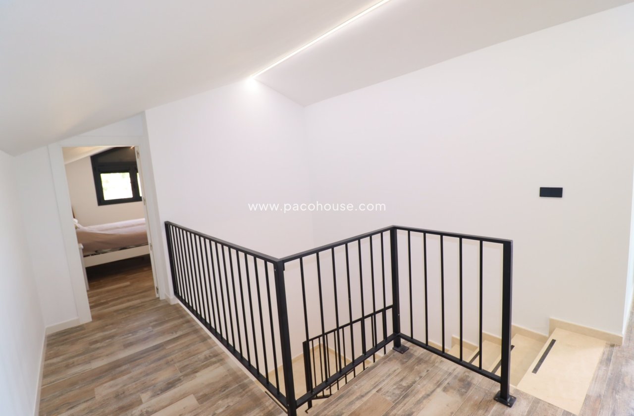 Resale - Villa -
Puerto Lumbreras