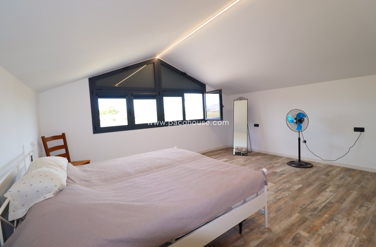 Resale - Villa -
Puerto Lumbreras