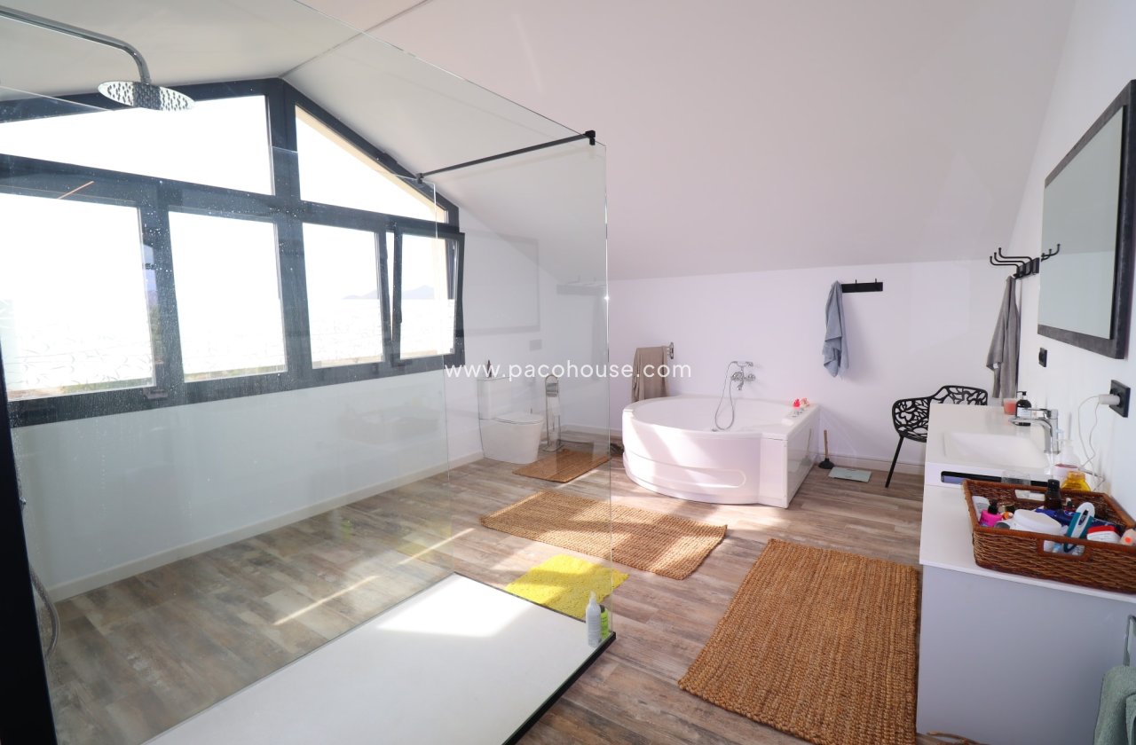 Resale - Villa -
Puerto Lumbreras