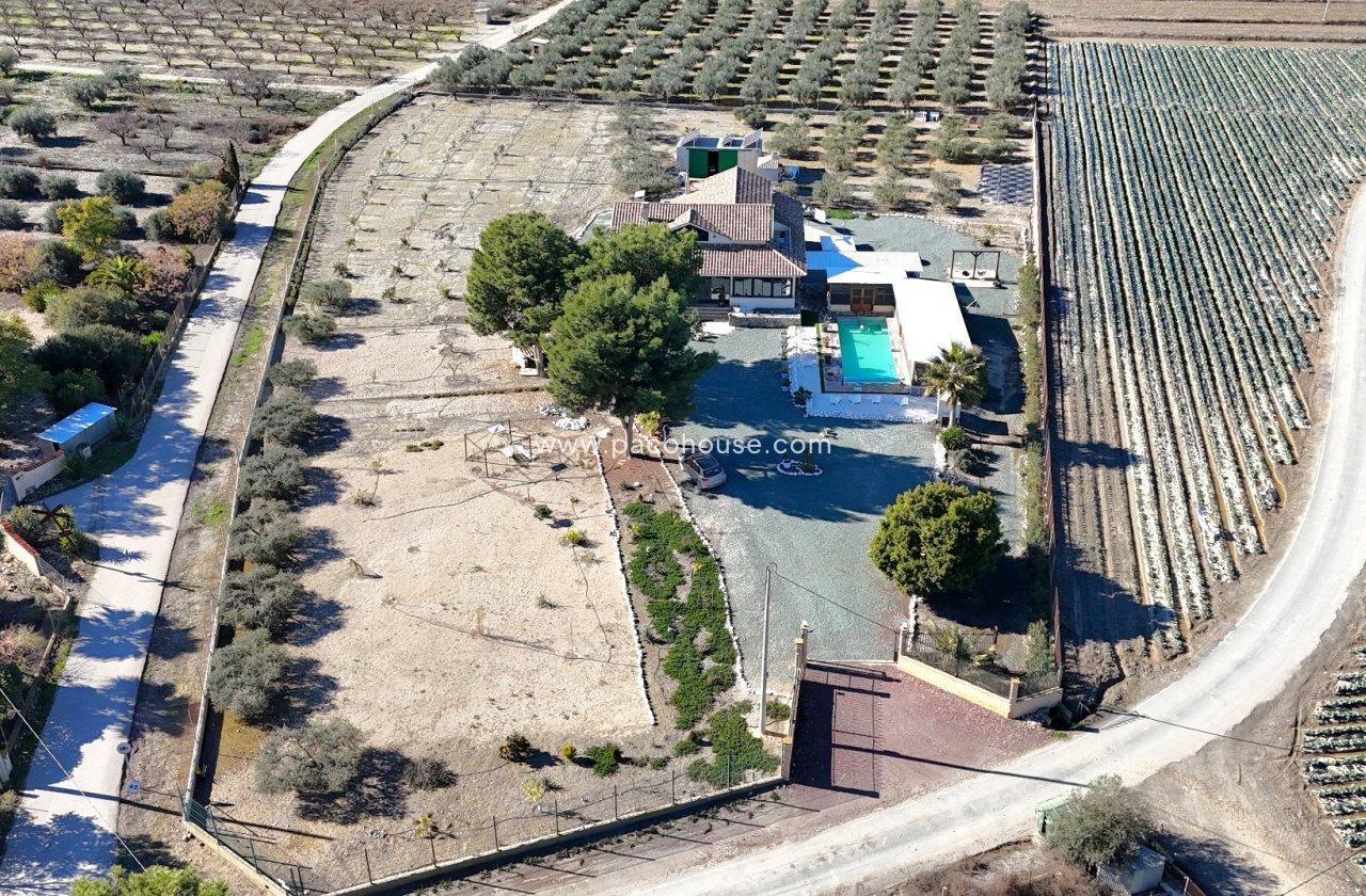 Resale - Villa -
Puerto Lumbreras