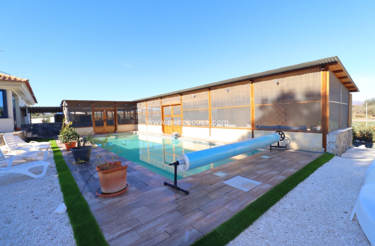 Resale - Villa -
Puerto Lumbreras