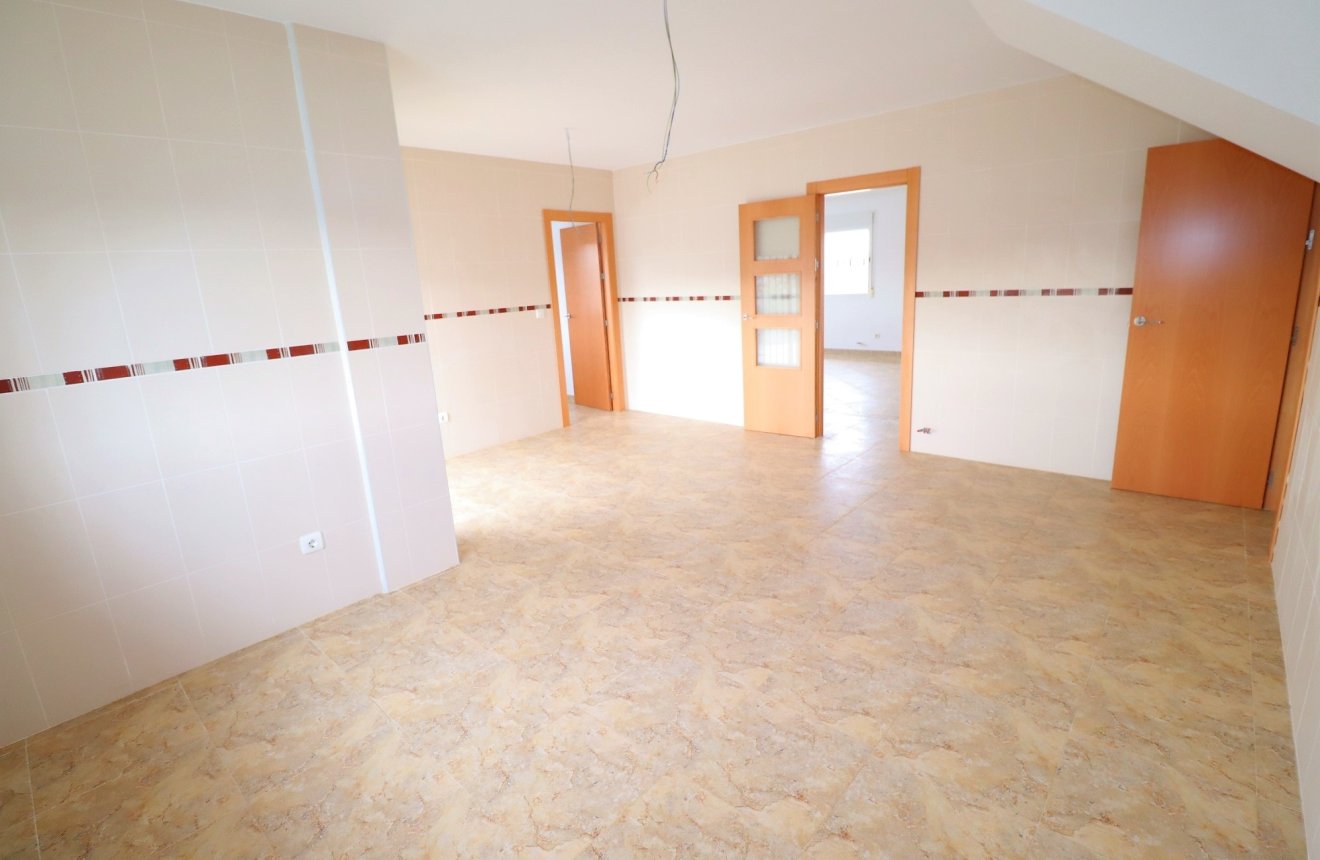 Resale - Villa -
Puerto Lumbreras