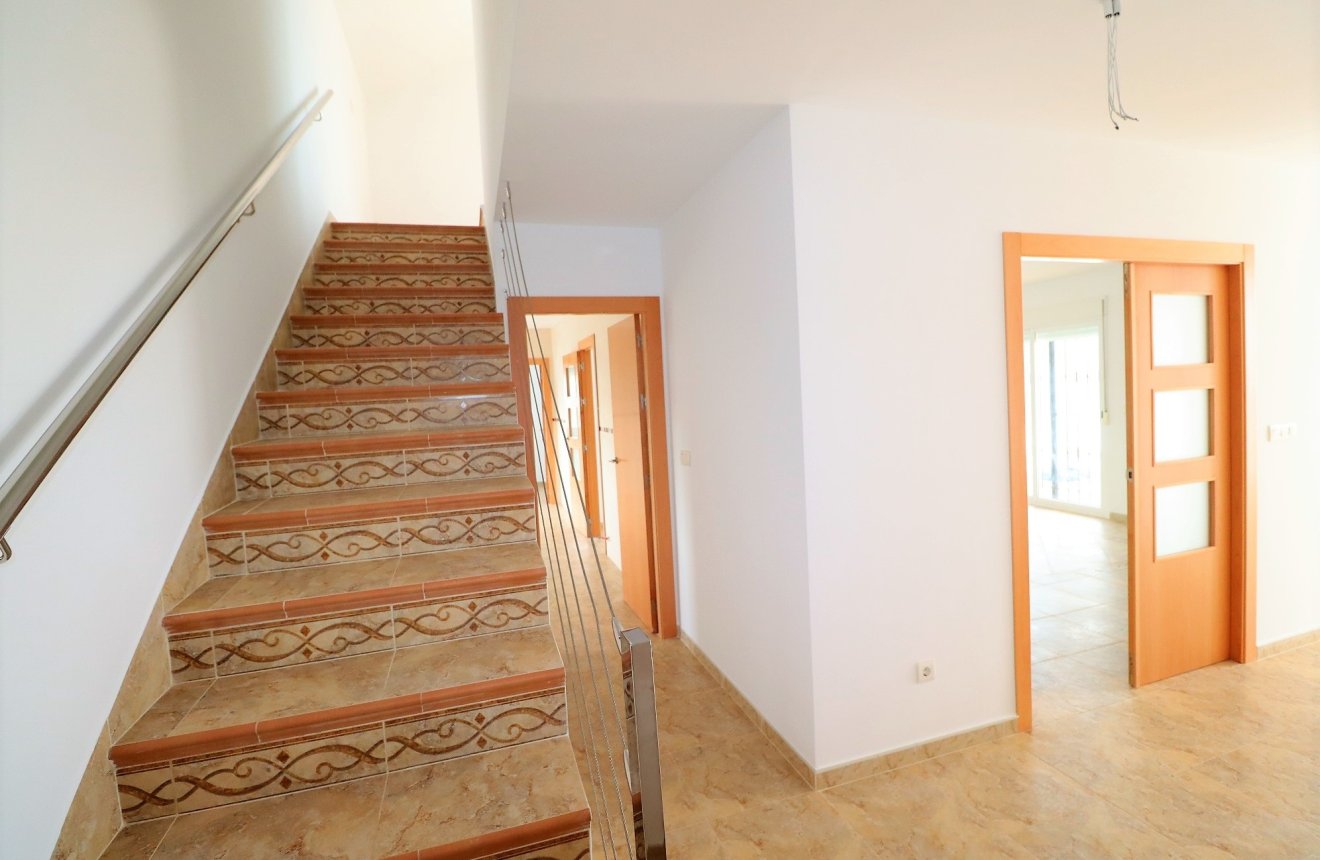 Resale - Villa -
Puerto Lumbreras