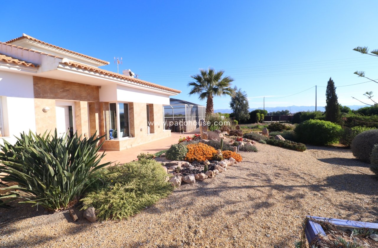 Resale - Villa -
Puerto Lumbreras