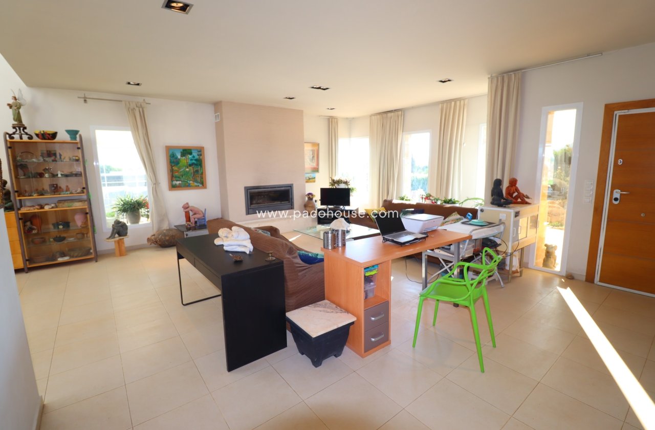 Resale - Villa -
Puerto Lumbreras