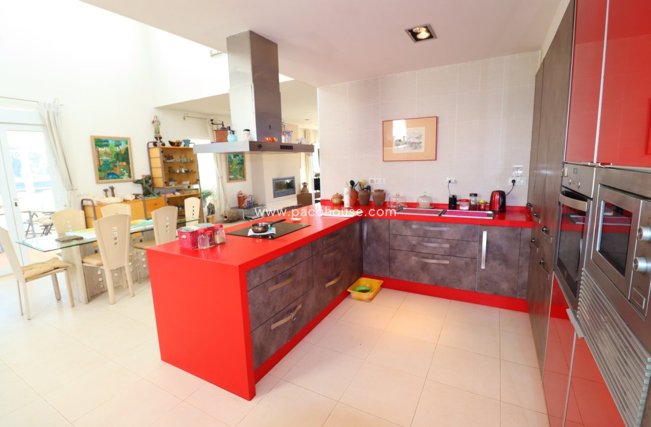 Resale - Villa -
Puerto Lumbreras