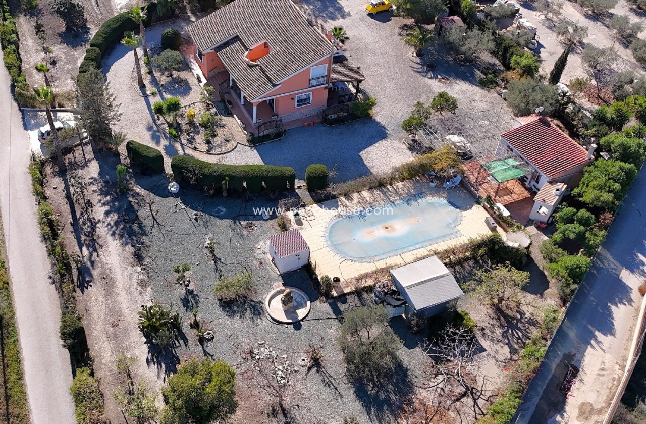 Resale - Villa -
Puerto Lumbreras