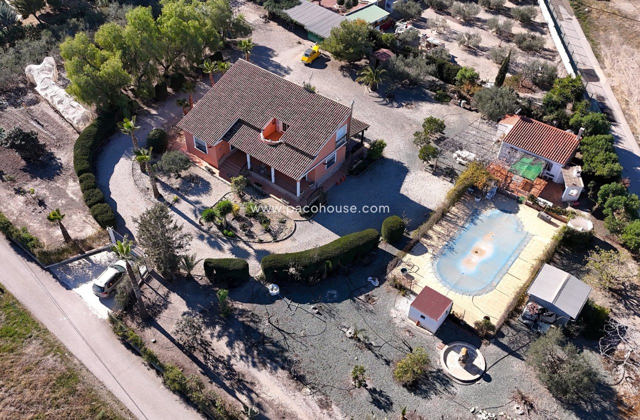 Resale - Villa -
Puerto Lumbreras