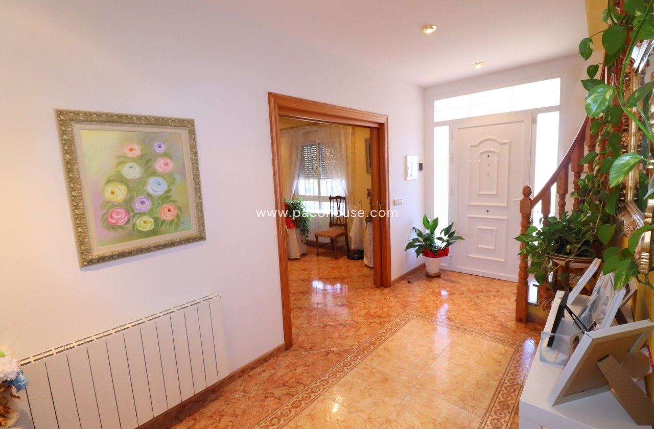 Resale - Villa -
Puerto Lumbreras