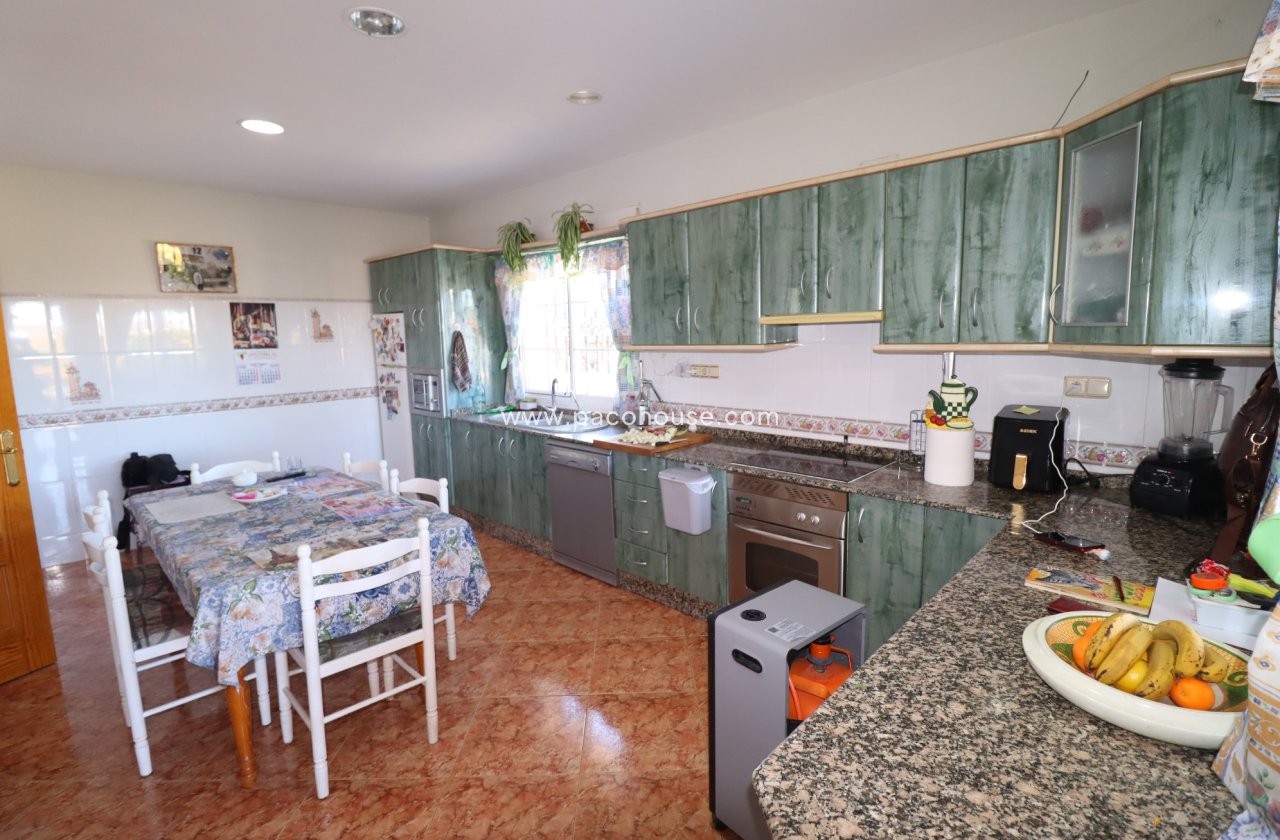 Resale - Villa -
Puerto Lumbreras