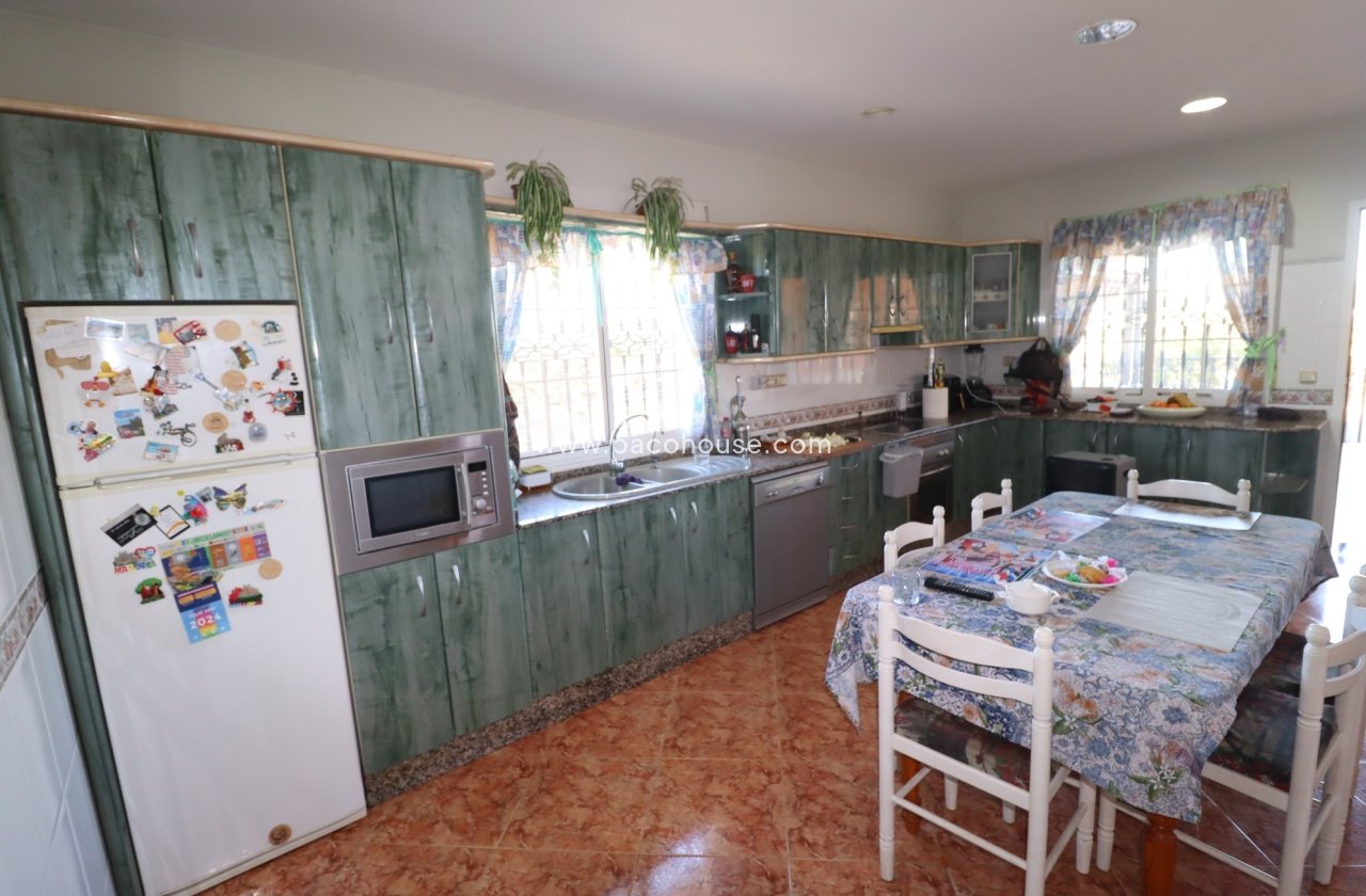 Resale - Villa -
Puerto Lumbreras